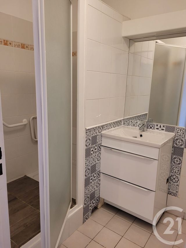 Appartement F3 à vendre - 3 pièces - 63.0 m2 - MONTGERON - 91 - ILE-DE-FRANCE - Century 21 Bellimmo