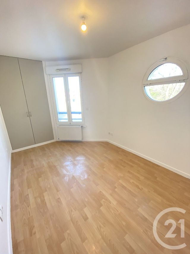 Appartement F2 à louer - 2 pièces - 43.24 m2 - DRAVEIL - 91 - ILE-DE-FRANCE - Century 21 Bellimmo