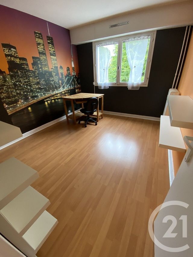 Appartement F3 à louer - 3 pièces - 72.83 m2 - YERRES - 91 - ILE-DE-FRANCE - Century 21 Bellimmo