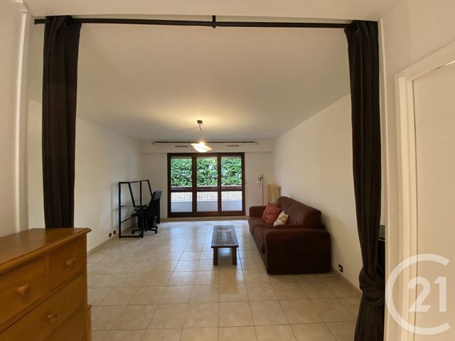 Appartement F3 à louer - 3 pièces - 72.83 m2 - YERRES - 91 - ILE-DE-FRANCE - Century 21 Bellimmo