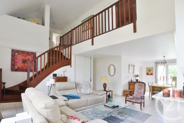 maison à vendre - 7 pièces - 145.0 m2 - VIGNEUX SUR SEINE - 91 - ILE-DE-FRANCE - Century 21 Bellimmo