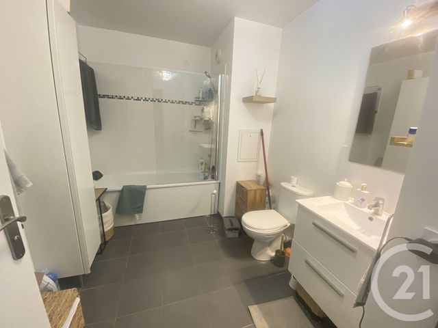 Appartement F2 à louer - 2 pièces - 44.82 m2 - ST PIERRE DU PERRAY - 91 - ILE-DE-FRANCE - Century 21 Bellimmo