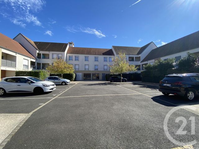 Appartement F2 à louer - 2 pièces - 40.71 m2 - LIEUSAINT - 77 - ILE-DE-FRANCE - Century 21 Bellimmo