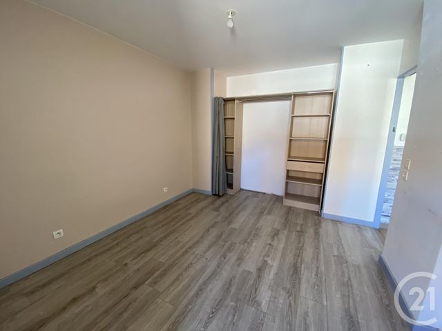 Appartement F2 à louer - 2 pièces - 40.71 m2 - LIEUSAINT - 77 - ILE-DE-FRANCE - Century 21 Bellimmo