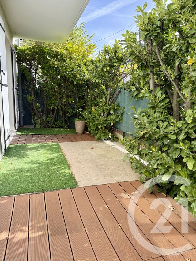 Appartement F2 à vendre - 2 pièces - 47.55 m2 - BRUNOY - 91 - ILE-DE-FRANCE - Century 21 Bellimmo