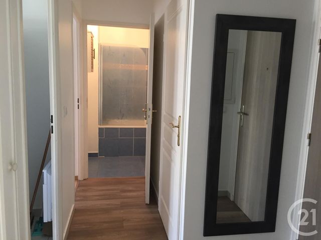 Appartement F2 à louer - 2 pièces - 42.58 m2 - MONTGERON - 91 - ILE-DE-FRANCE - Century 21 Bellimmo