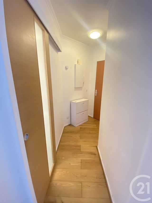 Appartement F1 à louer - 1 pièce - 27.69 m2 - YERRES - 91 - ILE-DE-FRANCE - Century 21 Bellimmo