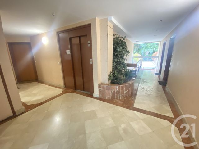 Appartement F1 à louer - 1 pièce - 27.69 m2 - YERRES - 91 - ILE-DE-FRANCE - Century 21 Bellimmo