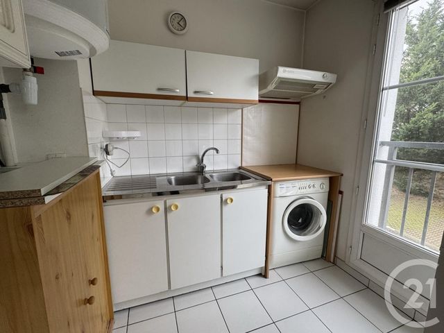 Appartement F1 à louer - 1 pièce - 22.27 m2 - MONTGERON - 91 - ILE-DE-FRANCE - Century 21 Bellimmo