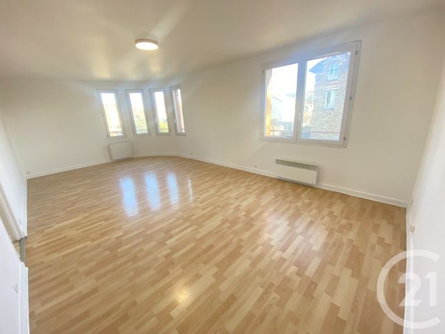 Appartement F3 à louer - 3 pièces - 66.24 m2 - VILLENEUVE LE ROI - 94 - ILE-DE-FRANCE - Century 21 Bellimmo