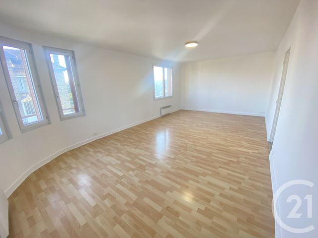 Appartement F3 à louer VILLENEUVE LE ROI