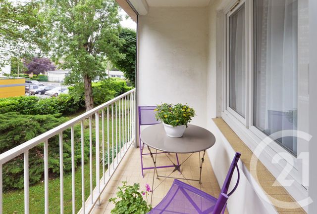 Appartement F4 à vendre - 4 pièces - 65.68 m2 - CROSNE - 91 - ILE-DE-FRANCE - Century 21 Bellimmo