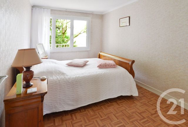 Appartement F4 à vendre - 4 pièces - 65.68 m2 - CROSNE - 91 - ILE-DE-FRANCE - Century 21 Bellimmo