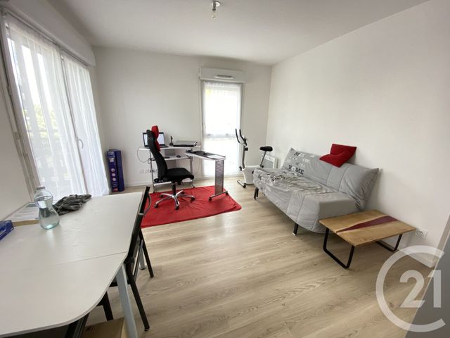 Appartement F2 à louer - 2 pièces - 41.03 m2 - MOISSY CRAMAYEL - 77 - ILE-DE-FRANCE - Century 21 Bellimmo