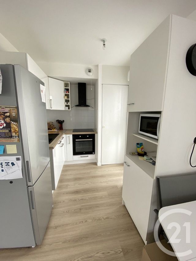 Appartement F2 à louer - 2 pièces - 41.03 m2 - MOISSY CRAMAYEL - 77 - ILE-DE-FRANCE - Century 21 Bellimmo