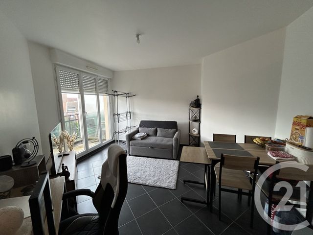 Appartement F2 à louer - 2 pièces - 33.67 m2 - MONTGERON - 91 - ILE-DE-FRANCE - Century 21 Bellimmo