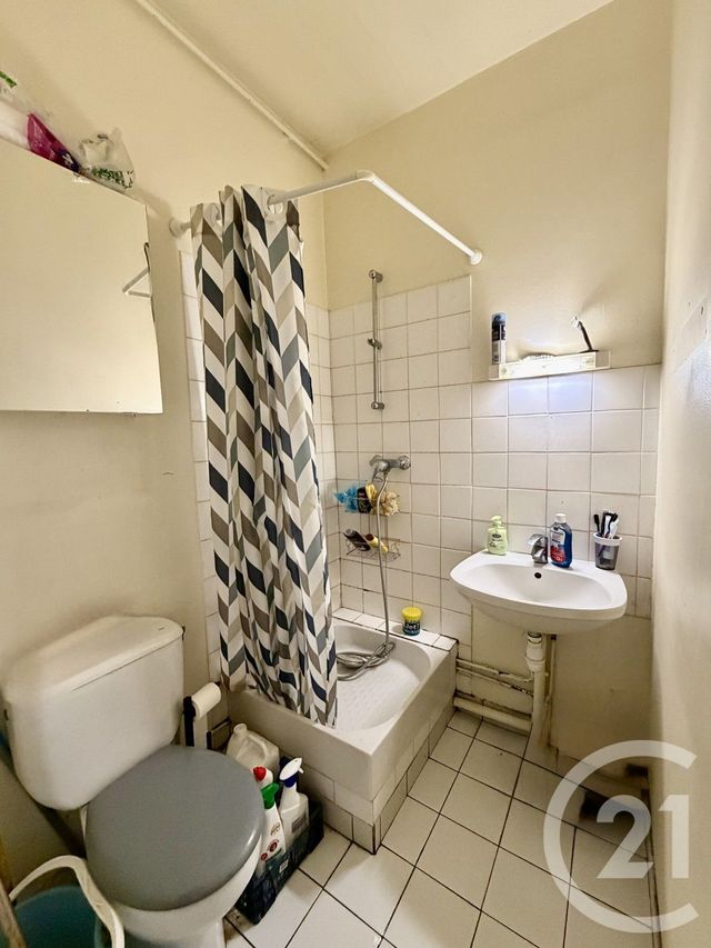 Appartement F2 à vendre - 2 pièces - 35.83 m2 - CROSNE - 91 - ILE-DE-FRANCE - Century 21 Bellimmo