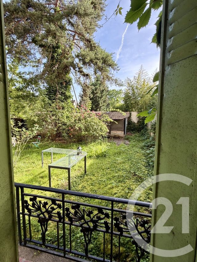 Appartement F2 à vendre - 2 pièces - 35.83 m2 - CROSNE - 91 - ILE-DE-FRANCE - Century 21 Bellimmo