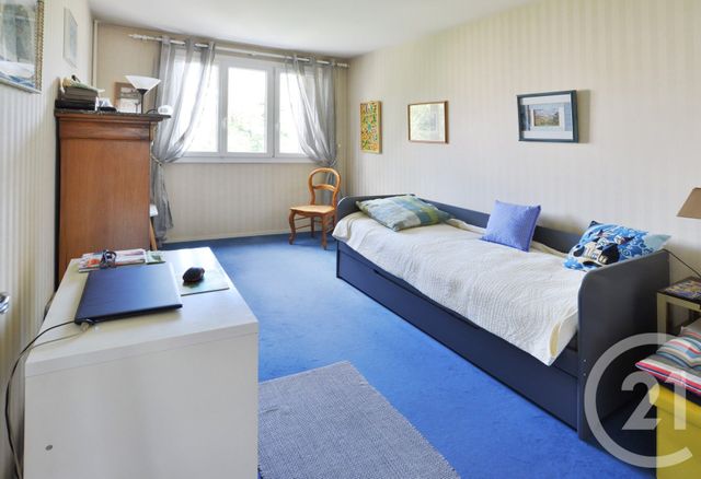 Appartement F3 à vendre - 3 pièces - 71.4 m2 - CROSNE - 91 - ILE-DE-FRANCE - Century 21 Bellimmo