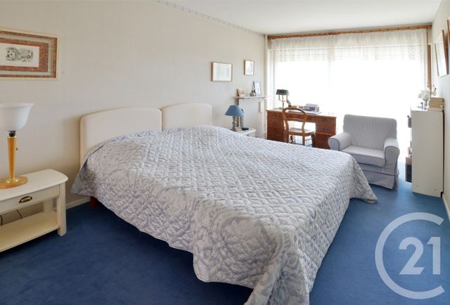 Appartement F3 à vendre - 3 pièces - 71.4 m2 - CROSNE - 91 - ILE-DE-FRANCE - Century 21 Bellimmo