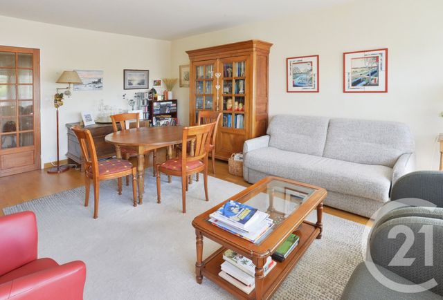 Appartement F3 à vendre - 3 pièces - 71.4 m2 - CROSNE - 91 - ILE-DE-FRANCE - Century 21 Bellimmo