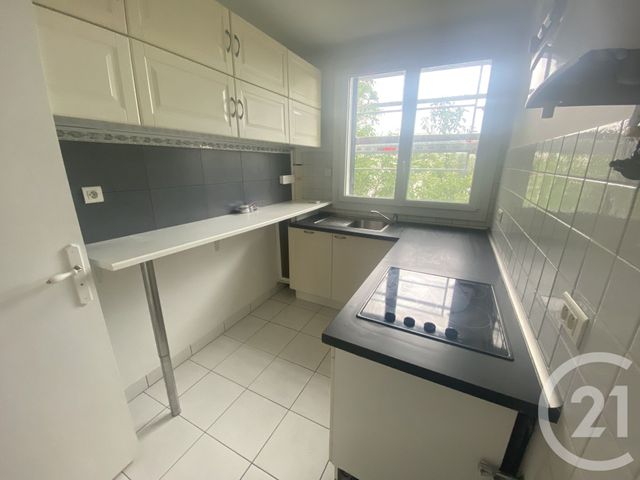 Appartement F3 à louer - 3 pièces - 55.05 m2 - BRUNOY - 91 - ILE-DE-FRANCE - Century 21 Bellimmo