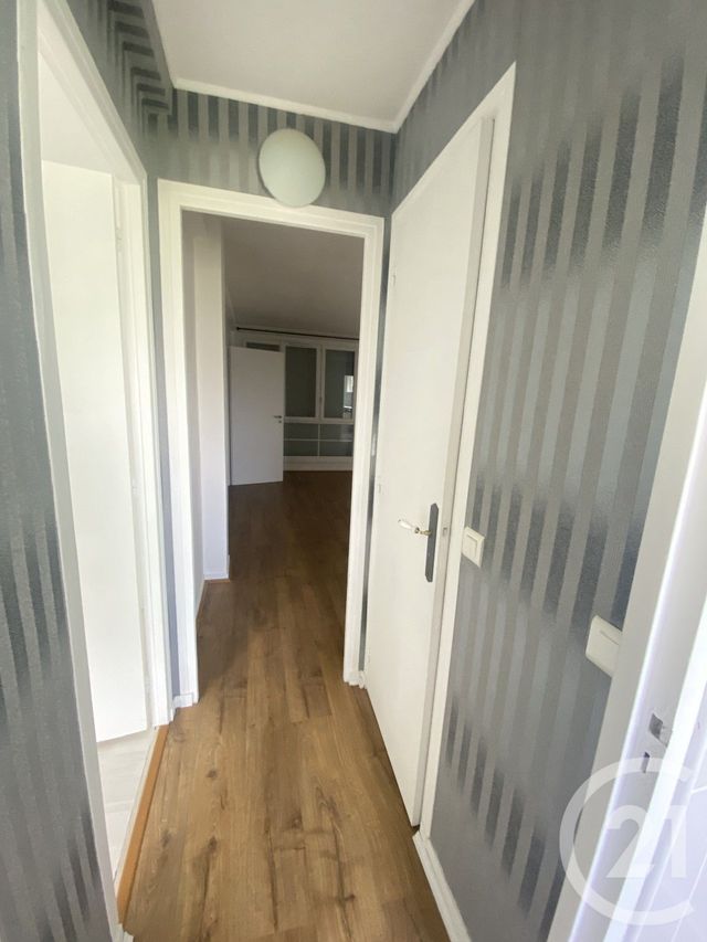Appartement F3 à louer - 3 pièces - 55.05 m2 - BRUNOY - 91 - ILE-DE-FRANCE - Century 21 Bellimmo