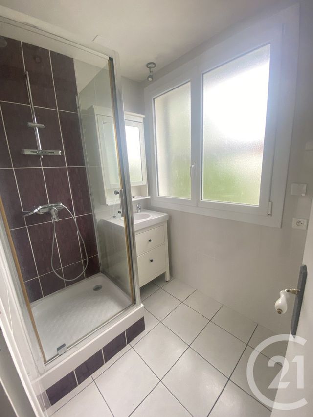 Appartement F3 à louer - 3 pièces - 55.05 m2 - BRUNOY - 91 - ILE-DE-FRANCE - Century 21 Bellimmo