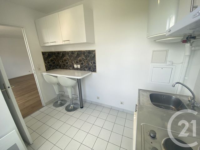 Appartement F1 à louer - 1 pièce - 30.84 m2 - MONTGERON - 91 - ILE-DE-FRANCE - Century 21 Bellimmo