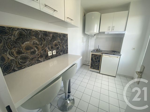 Appartement F1 à louer - 1 pièce - 30.84 m2 - MONTGERON - 91 - ILE-DE-FRANCE - Century 21 Bellimmo
