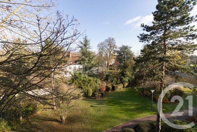 Appartement F4 à louer - 4 pièces - 79.94 m2 - BRUNOY - 91 - ILE-DE-FRANCE - Century 21 Bellimmo