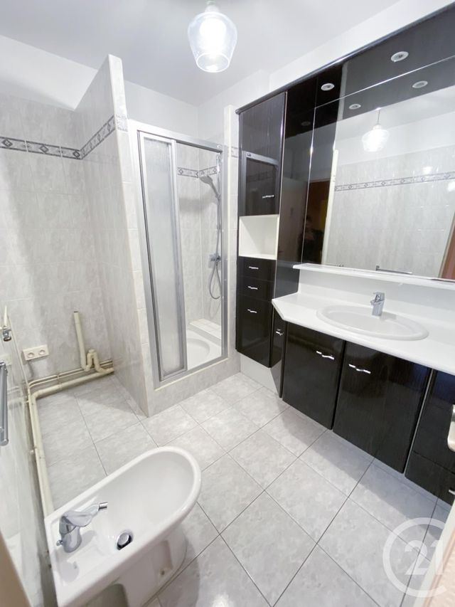 Appartement F4 à louer - 4 pièces - 79.94 m2 - BRUNOY - 91 - ILE-DE-FRANCE - Century 21 Bellimmo