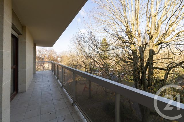 Appartement F4 à louer - 4 pièces - 79.94 m2 - BRUNOY - 91 - ILE-DE-FRANCE - Century 21 Bellimmo