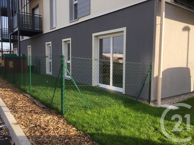 Appartement F4 à louer - 4 pièces - 81.5 m2 - MOISSY CRAMAYEL - 77 - ILE-DE-FRANCE - Century 21 Bellimmo
