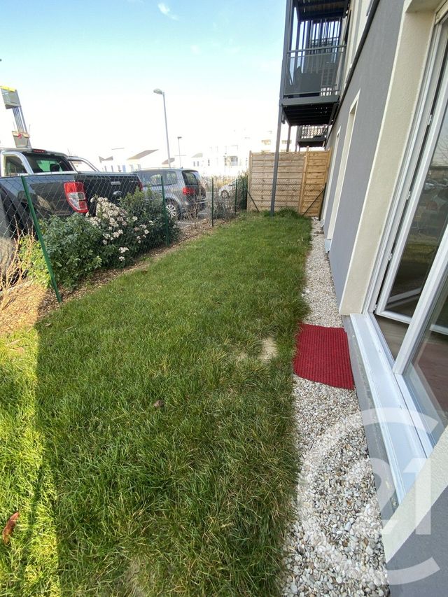 Appartement F4 à louer - 4 pièces - 81.5 m2 - MOISSY CRAMAYEL - 77 - ILE-DE-FRANCE - Century 21 Bellimmo