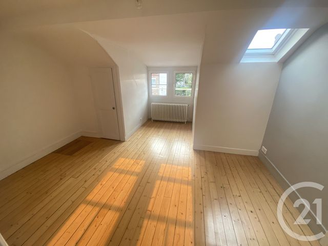 maison à louer - 7 pièces - 170.42 m2 - MONTGERON - 91 - ILE-DE-FRANCE - Century 21 Bellimmo