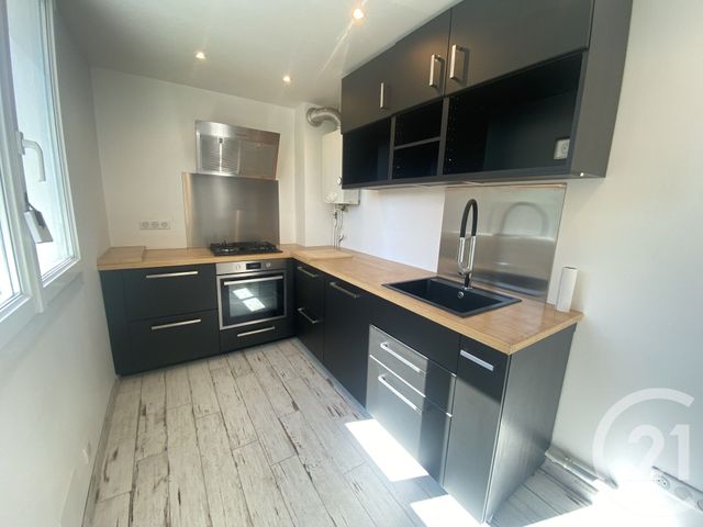 Appartement F4 à louer - 4 pièces - 68.23 m2 - BRUNOY - 91 - ILE-DE-FRANCE - Century 21 Bellimmo