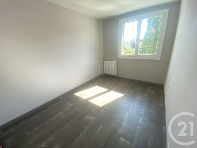 Appartement F4 à louer - 4 pièces - 68.23 m2 - BRUNOY - 91 - ILE-DE-FRANCE - Century 21 Bellimmo
