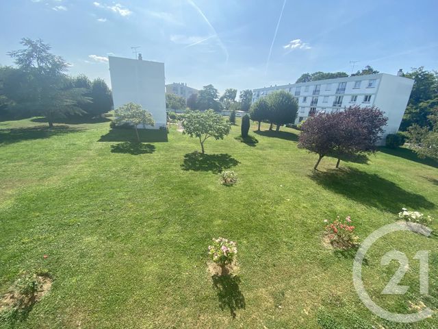 Appartement F4 à louer - 4 pièces - 65.84 m2 - BRUNOY - 91 - ILE-DE-FRANCE - Century 21 Bellimmo