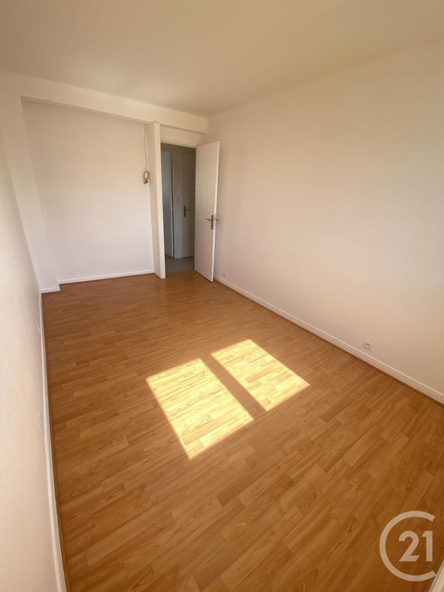Appartement F4 à louer - 4 pièces - 65.84 m2 - BRUNOY - 91 - ILE-DE-FRANCE - Century 21 Bellimmo
