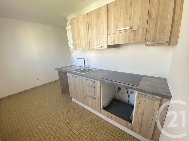 Appartement F4 à louer - 4 pièces - 65.84 m2 - BRUNOY - 91 - ILE-DE-FRANCE - Century 21 Bellimmo