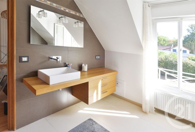 maison à vendre - 7 pièces - 172.0 m2 - BRUNOY - 91 - ILE-DE-FRANCE - Century 21 Bellimmo
