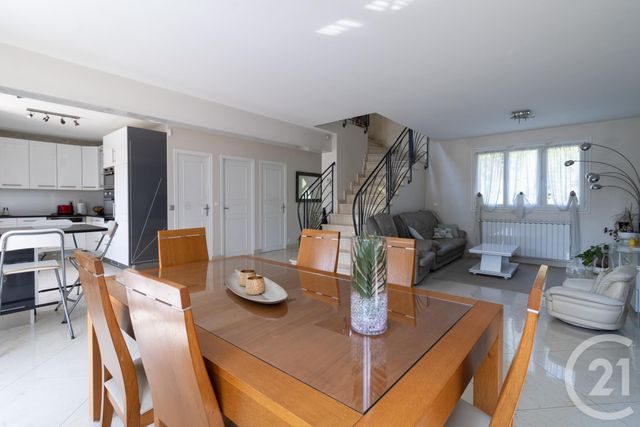 maison à vendre - 5 pièces - 230.0 m2 - YERRES - 91 - ILE-DE-FRANCE - Century 21 Bellimmo