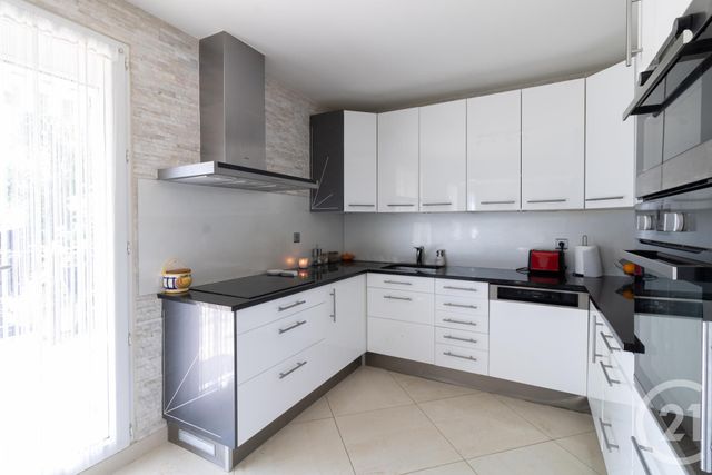 maison à vendre - 5 pièces - 230.0 m2 - YERRES - 91 - ILE-DE-FRANCE - Century 21 Bellimmo