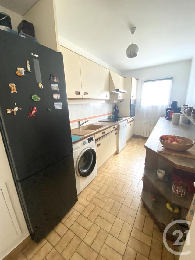 Appartement F3 à louer - 3 pièces - 71.23 m2 - MONTGERON - 91 - ILE-DE-FRANCE - Century 21 Bellimmo