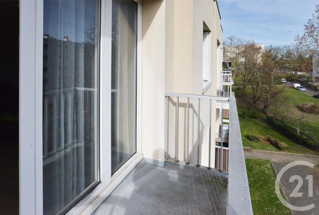 Appartement F3 à louer - 3 pièces - 59.23 m2 - MONTGERON - 91 - ILE-DE-FRANCE - Century 21 Bellimmo