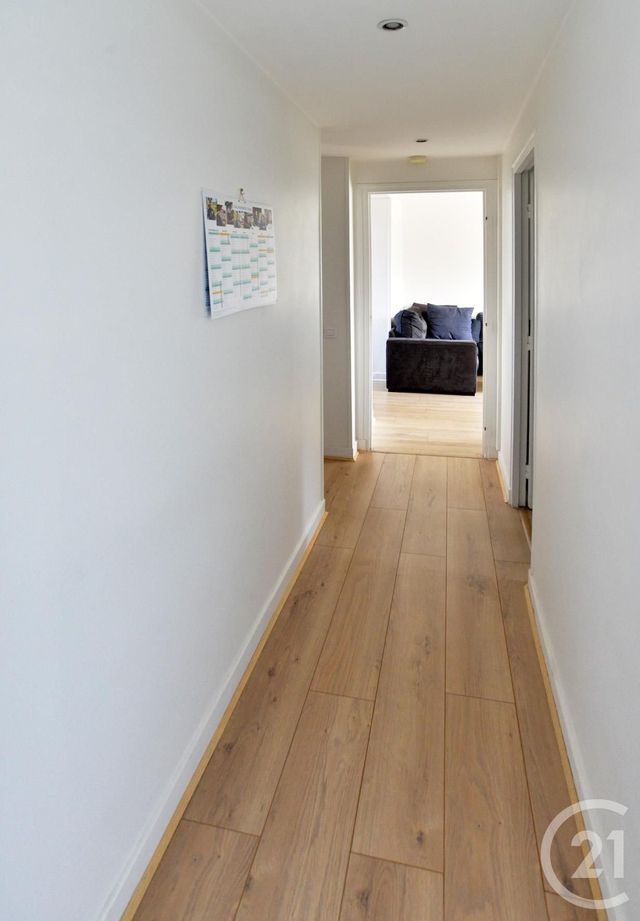 Appartement F3 à louer - 3 pièces - 59.23 m2 - MONTGERON - 91 - ILE-DE-FRANCE - Century 21 Bellimmo