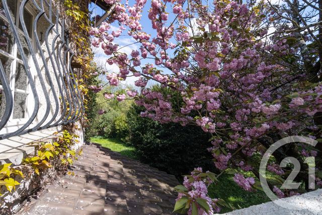 maison à vendre - 7 pièces - 231.0 m2 - MONTGERON - 91 - ILE-DE-FRANCE - Century 21 Bellimmo